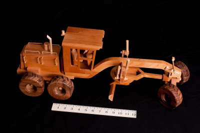 Grader (side view)