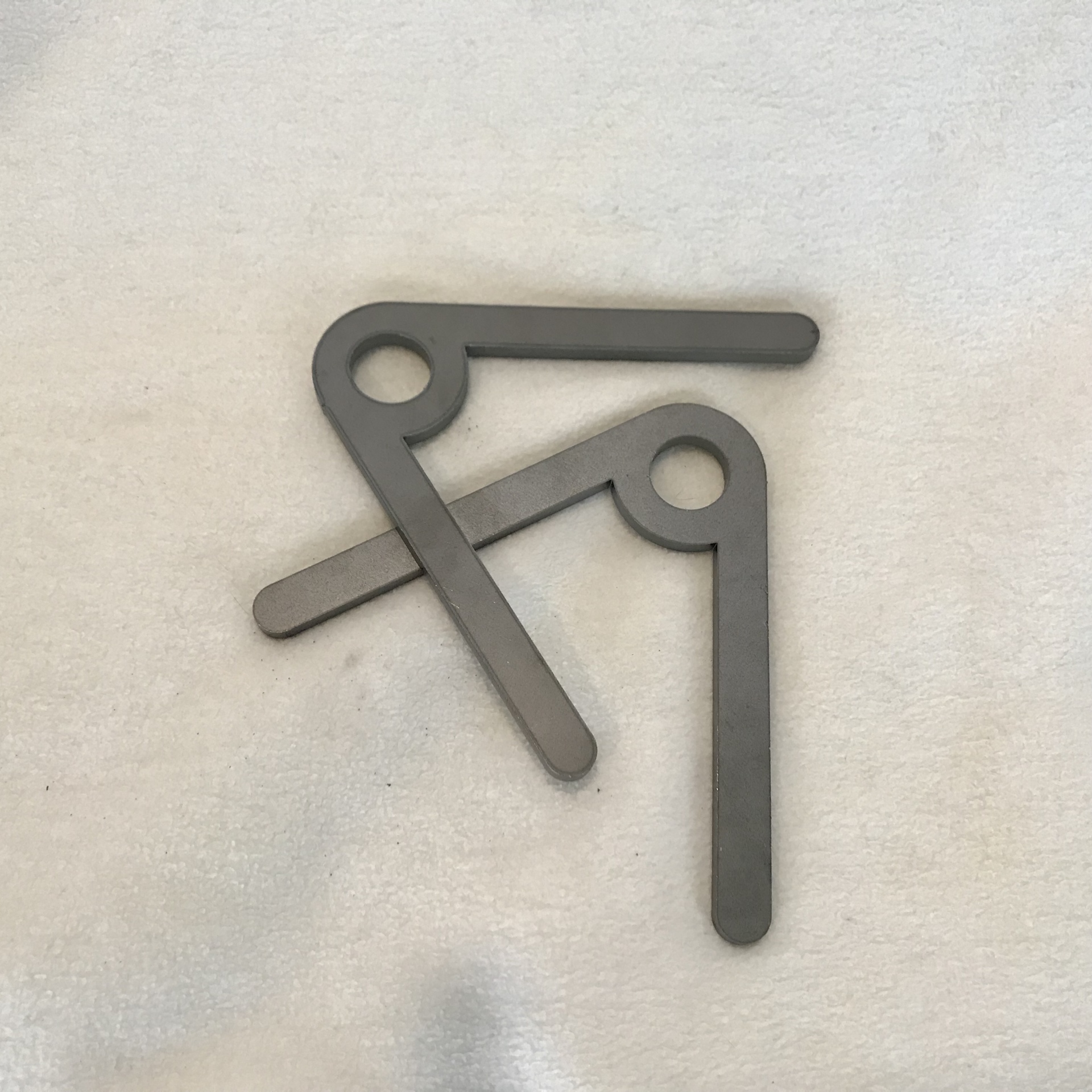 Hanger Bracket set - $15.00