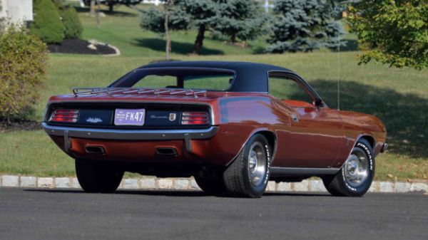 1970 Plymouth "Cuda" Barracuda 