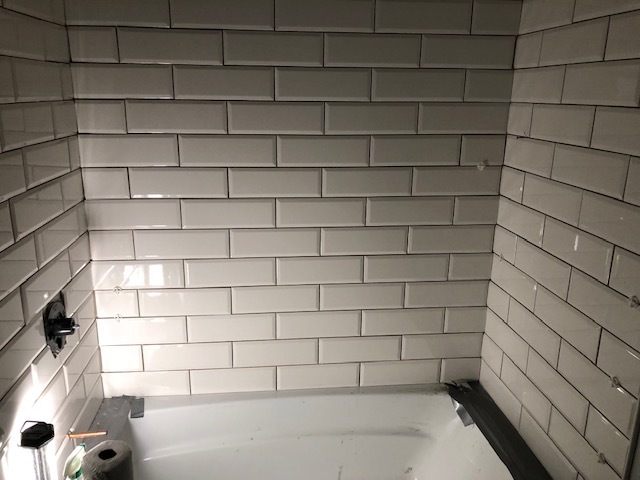 New bathroom wall tile 