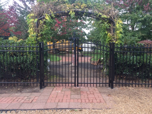 Aluminum Fence & Gate