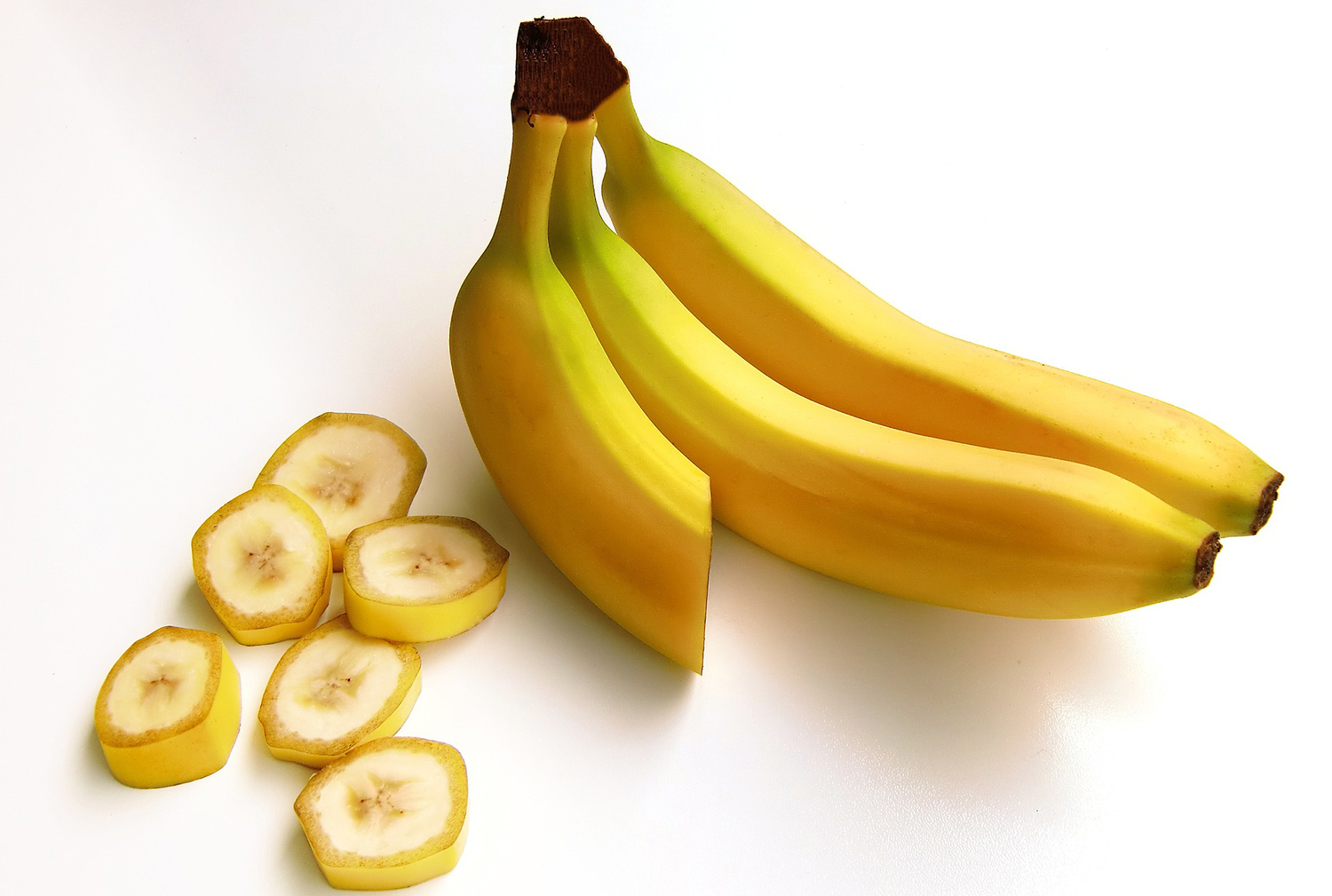 sliced-banana-pieces