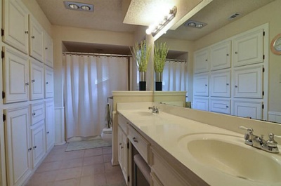 Master Bath - Before