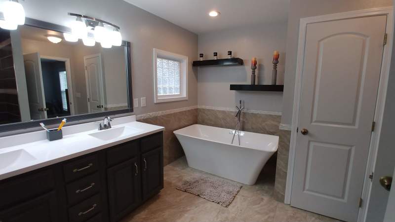 Master Bath