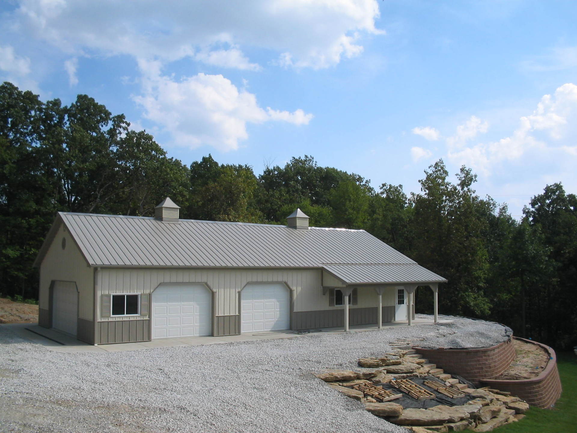 Metal Sales - Metal Roofing | www.longbarninc.com