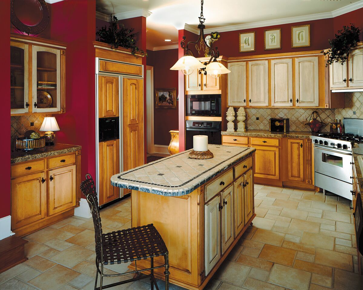 Bishop Cabinets | www.longbarninc.com