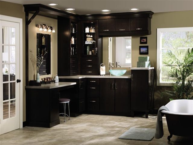 Aristokraft - Kitchen Cabinets | www.longbarninc.com