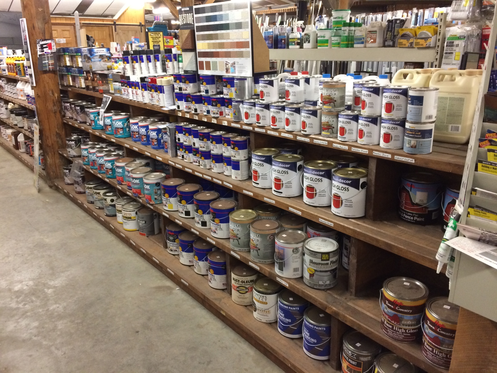 Paint & Stain | www.longbarninc.com