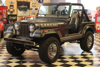 1986 Jeep CJ7 Laredo Grey