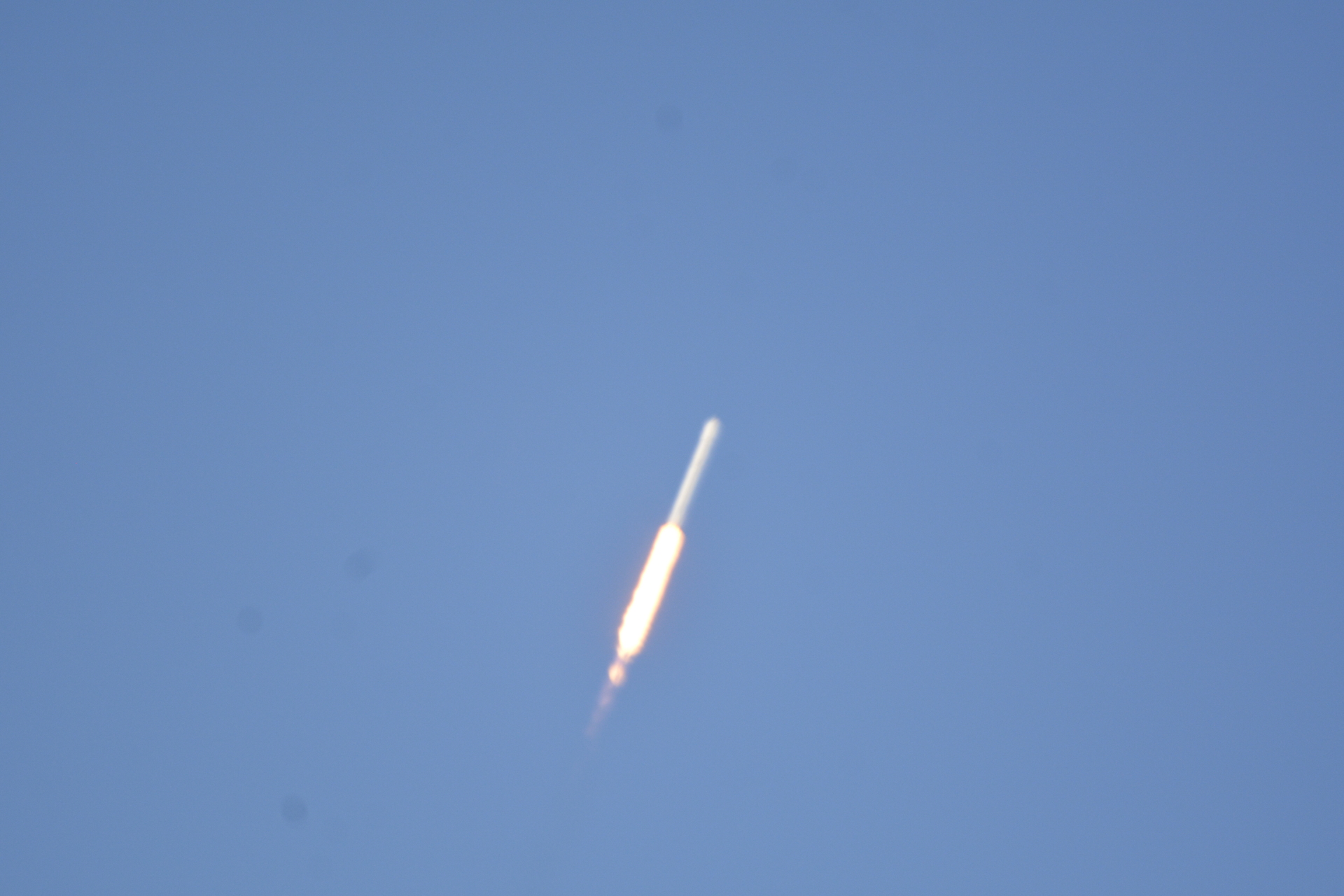 Falcon 9 Soars over Melbourne Florida