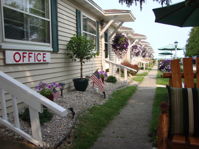 Tawas Cabins Young S Getaway Sandy Beach Cabins