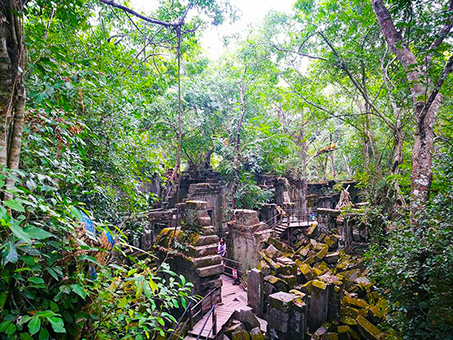 Beng-Mealea-Temple-01-453x340.jpg