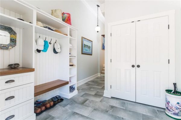 Mudrooms and Laundry Rooms