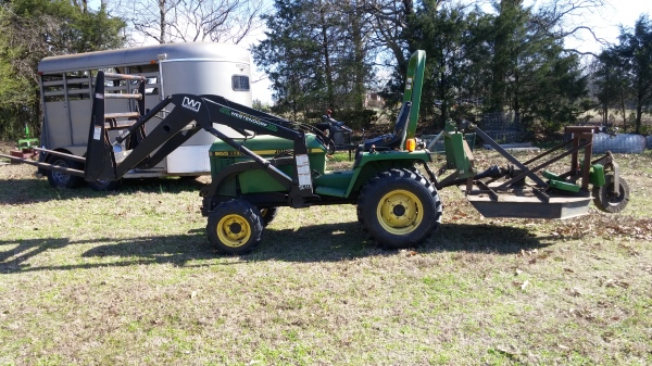 JD 955 Tractor