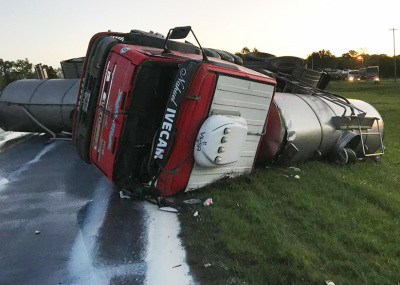 ACCIDENTE AUTOMOVILISTICO EN RUTA 29 CON MILAGROSO FINAL