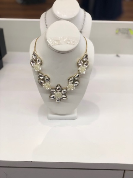 Pearl Women Necklace