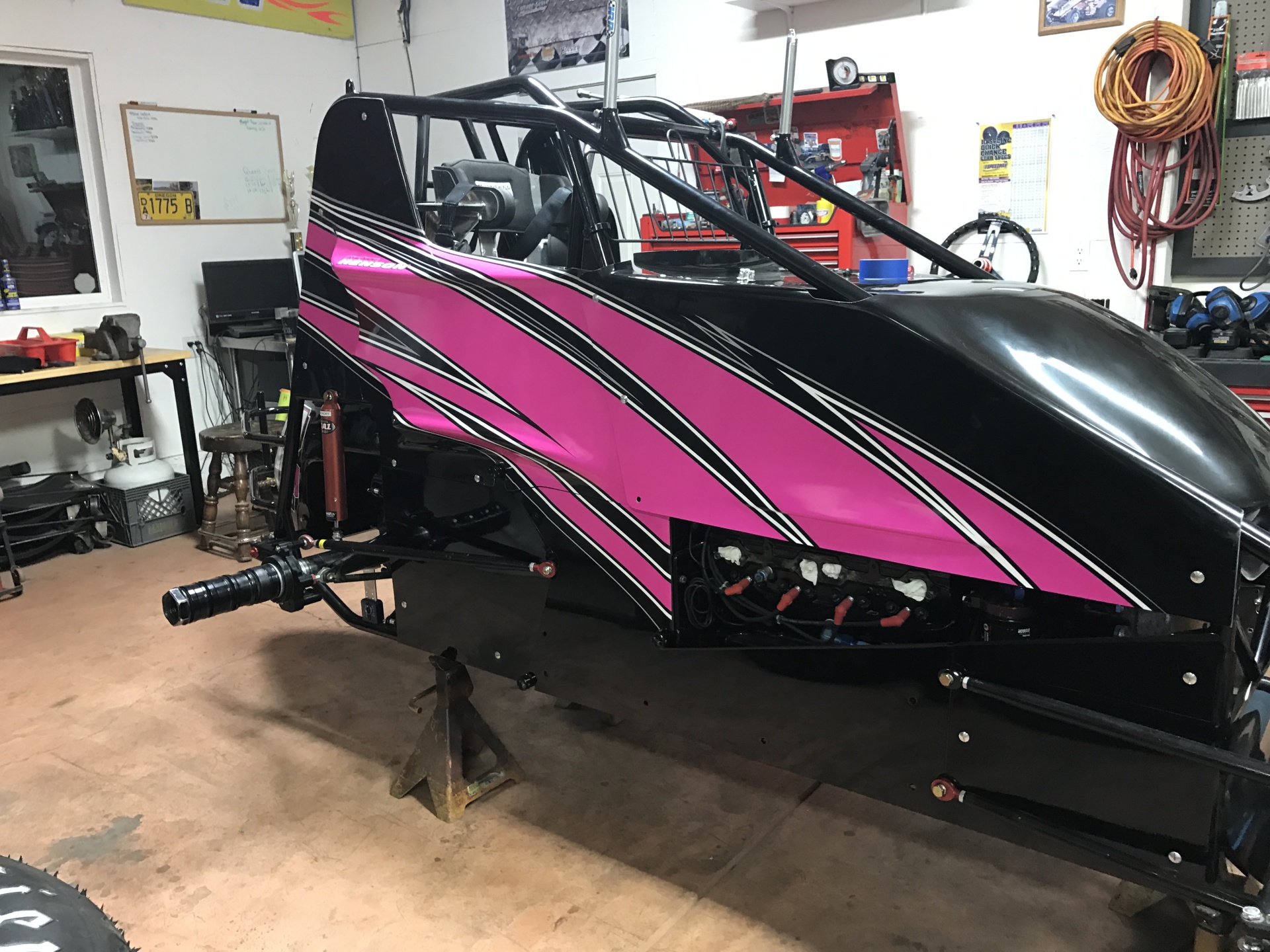 Partial wrap Sprint Car