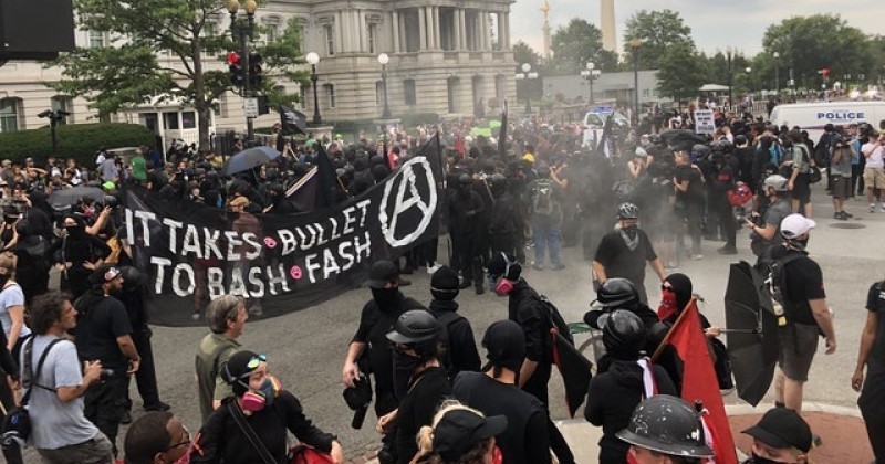 130818antifa