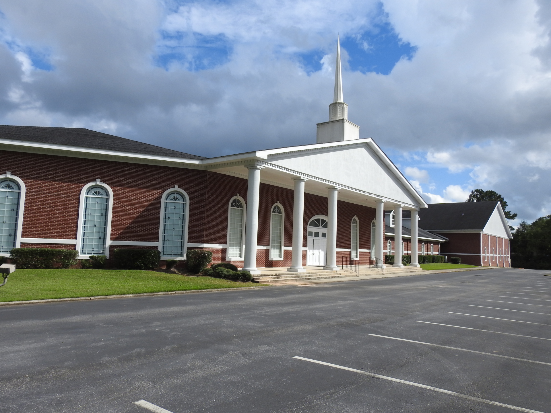 $2M 18,000 sq.ft. University Blvd Church of Christ