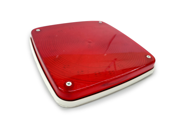 Lumin&aacute;ria Quadrada Lente Vermelha