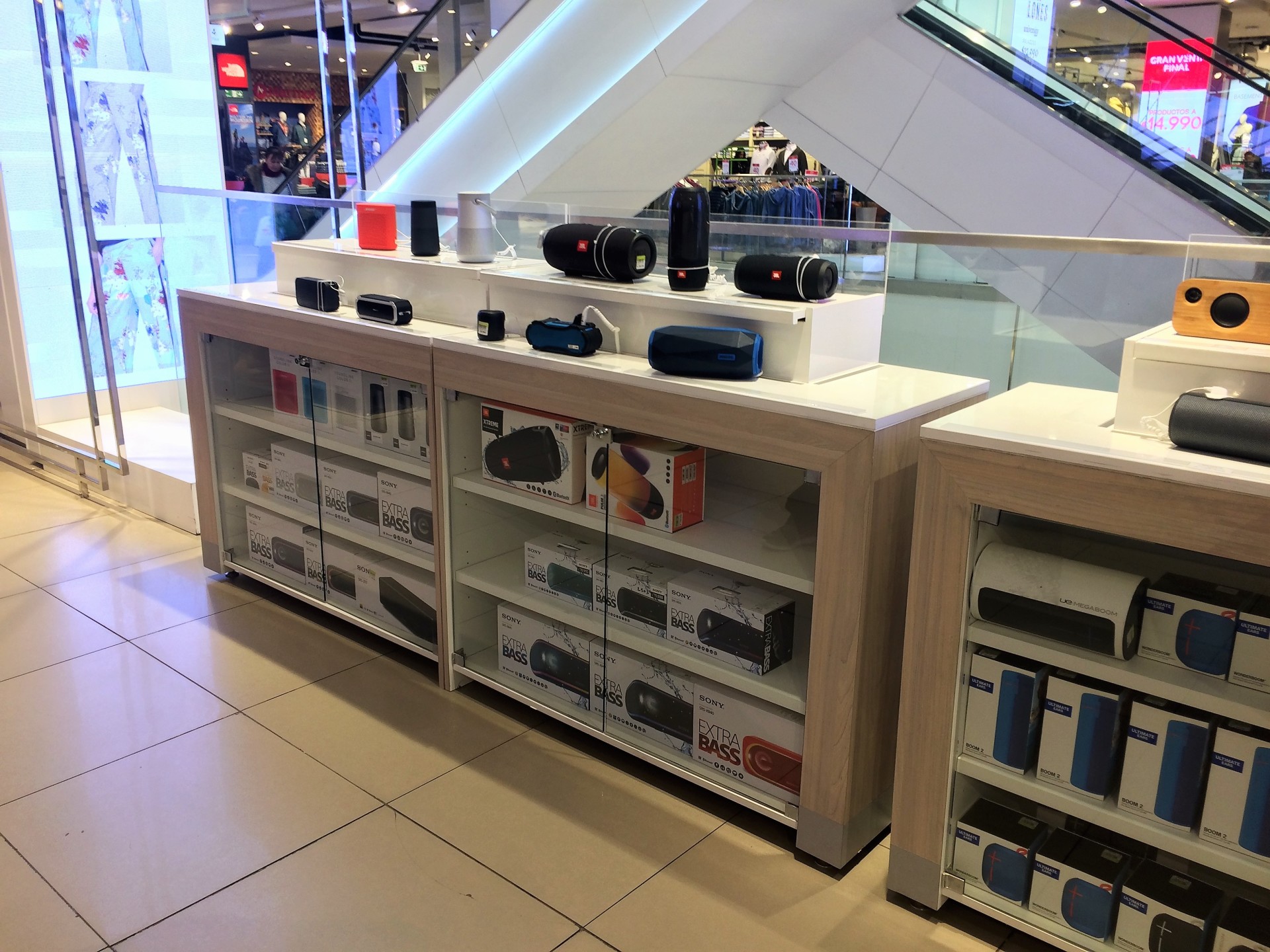 Mesas Electr&oacute;nica Falabella ALC