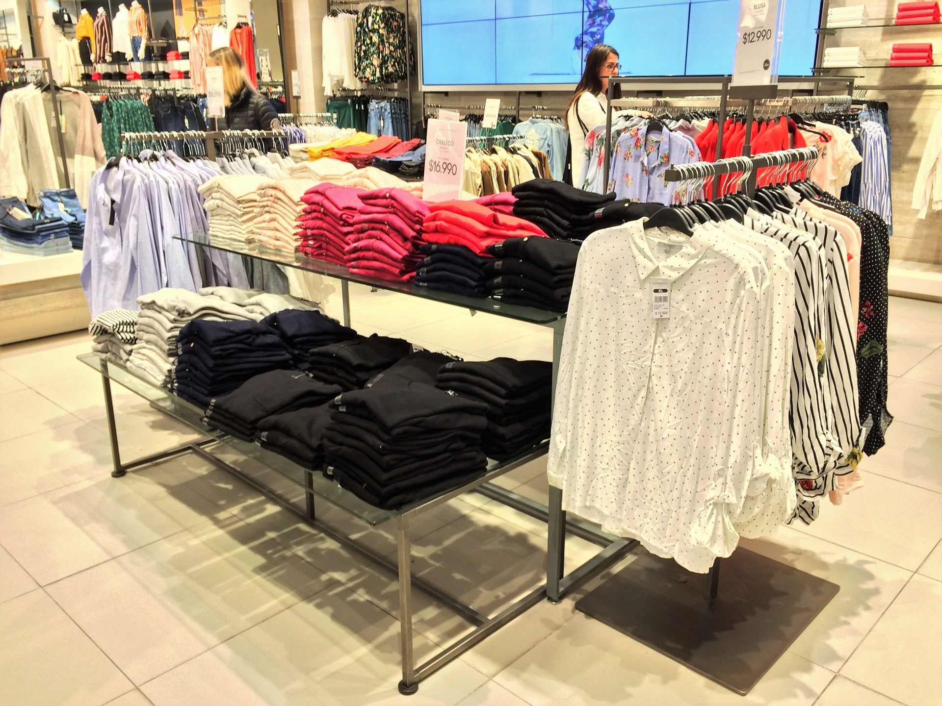 Basement Damas Falabella