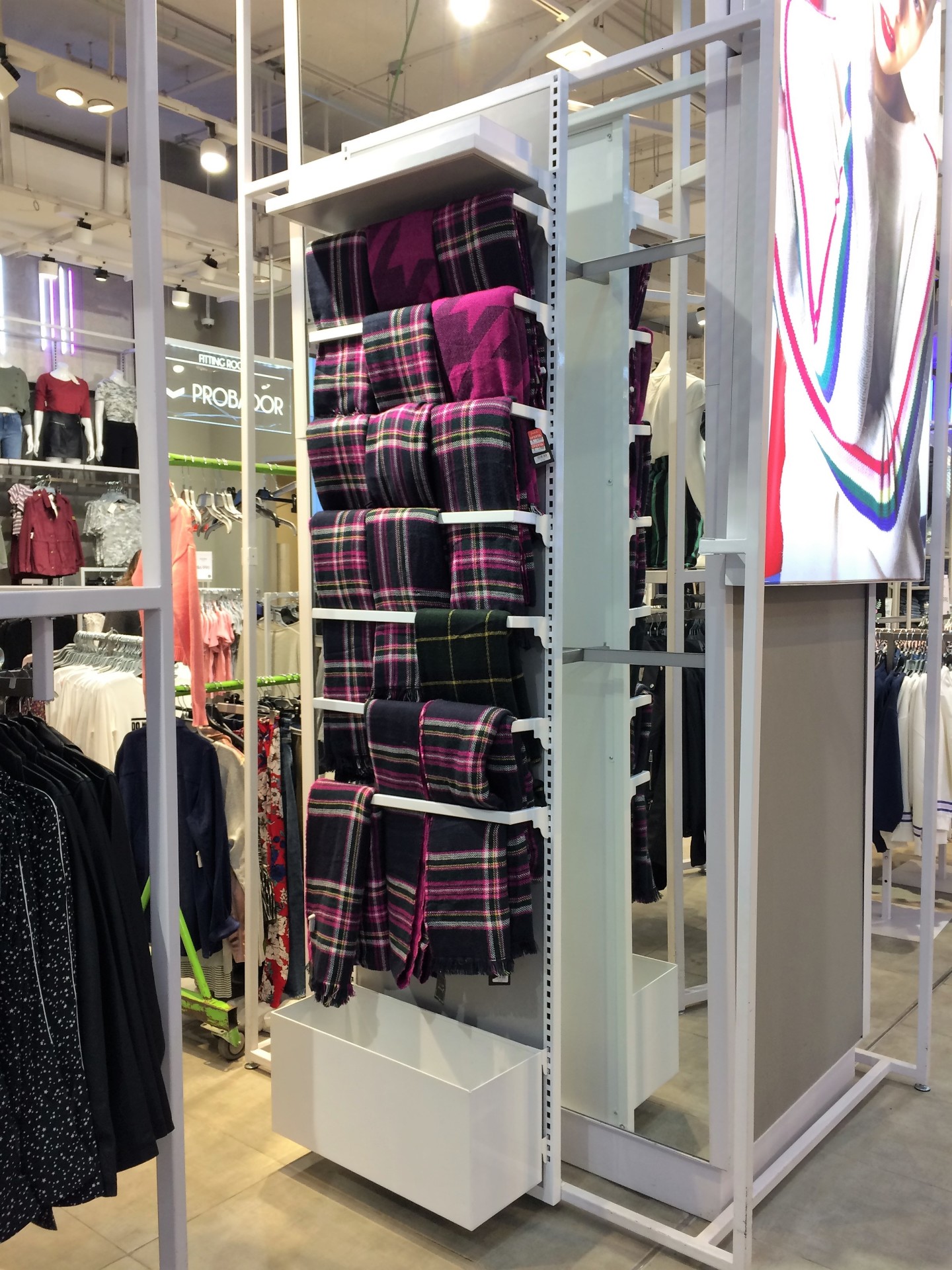 Accesorios Corners Falabella