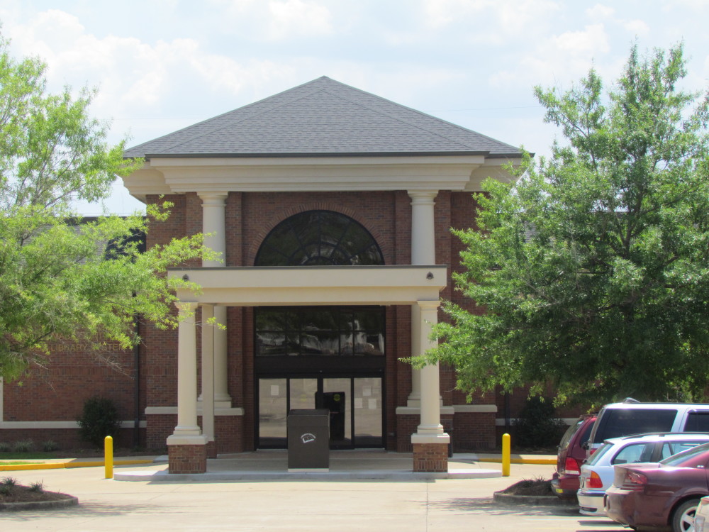 Thomas Co. Library