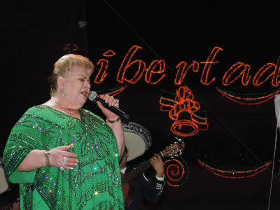 Paquita La Del Barrio - Fiestas Patrias (Saltillo, Coahuila)