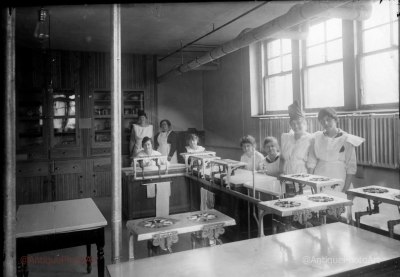 Home Economics Class in 1910