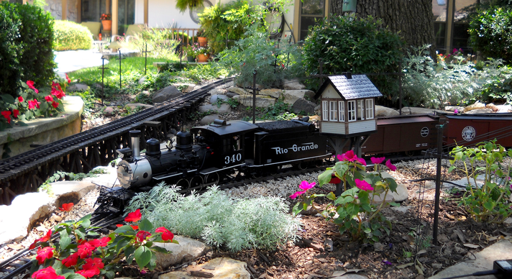 garden railroads