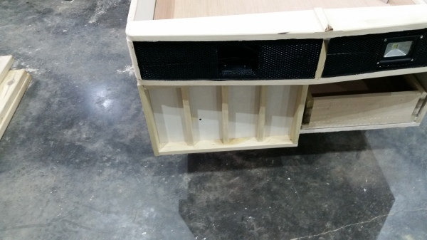 Building lower Grill with Drawers