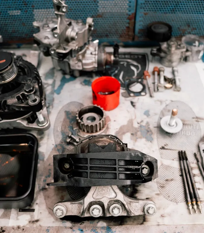 x-garage-refurbishment-officina-controlli-riparazioni