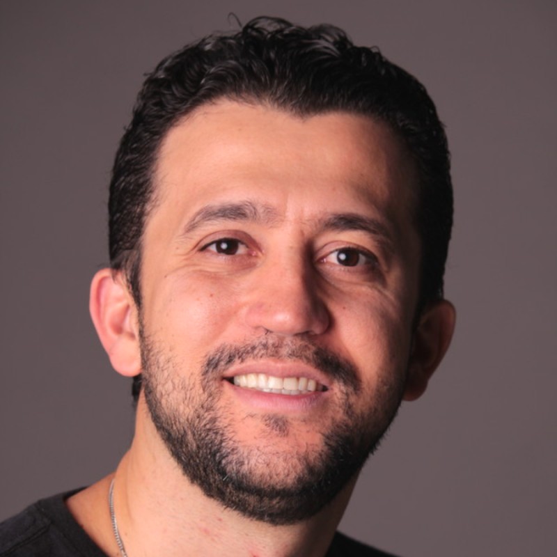 Raul Santana - Entrepreneur / Angel Investor / Executive