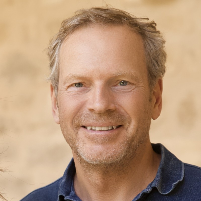 Lars Lindgren - Angel Investor since 1984 * Founder of the Swedish Private Equity & Venture Capital Association SVCA in 1985 * Founder of DHS Venture Partners in 2015