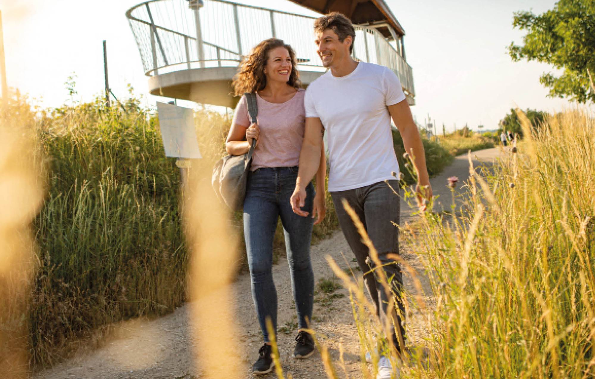 SeitenbilderV1_zu Fuß auf Entdeckertour_Wandern.jpg