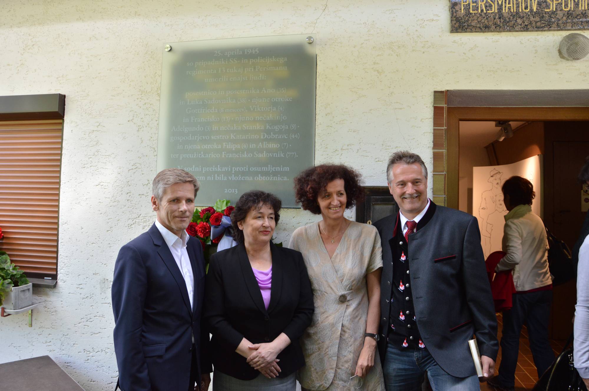 Gedenkfeier 2015, v.l.n.r. Bundesminister Josef Ostermeier, Ministerin Mag.a Julijana Bizjak Mlekar, Maja Haderlap, Bürgermeister Franz Josef Smrtnik