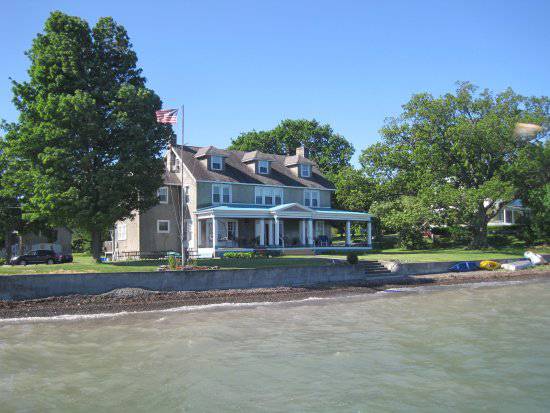 Driftwood Inn Bed & Breakfast.jpg