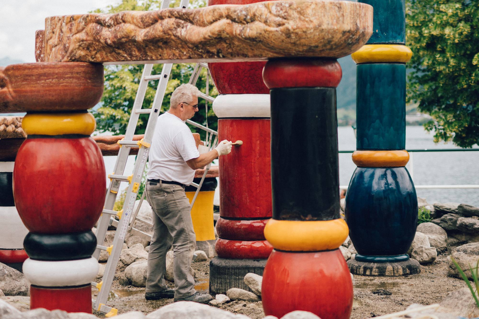 Maintenance work at the Austrian Fountain