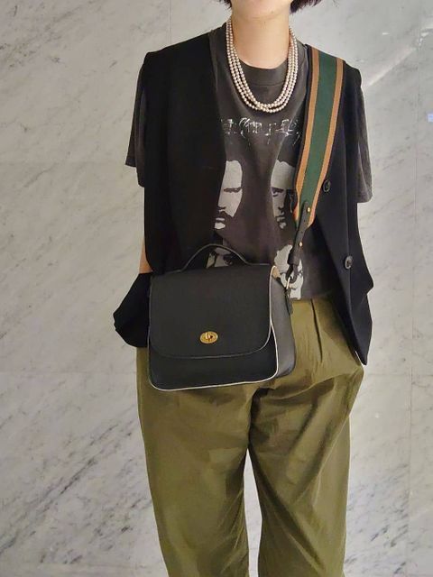 人気商品！フェリージ　限定モデルレザーショルダーバッグ21/64/LDトルトラ 21/64/LD（116001120）|商品詳細|フェリージ 公式オンラインショップ