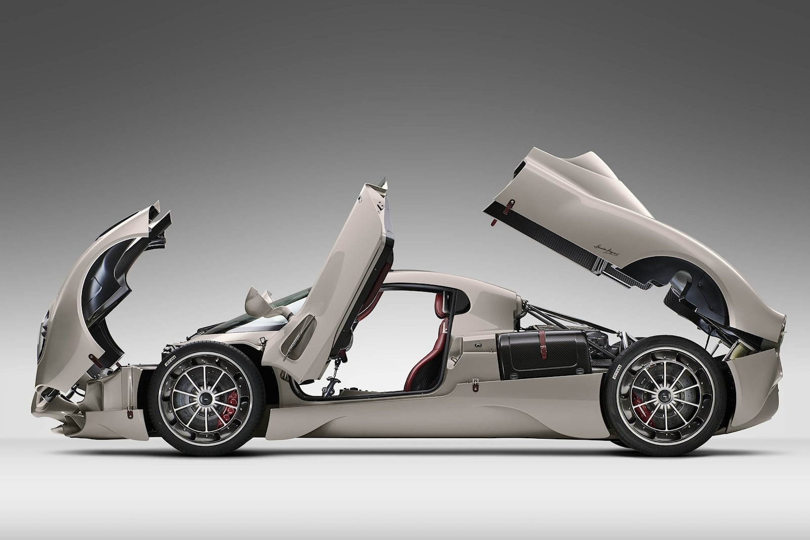 Pagani Utopia