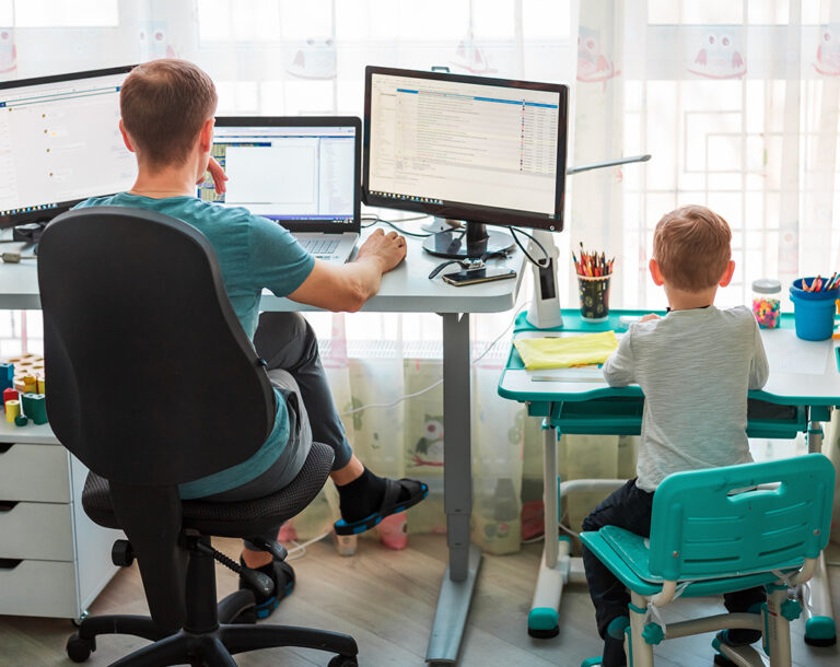 Dad Boss: xPert Dads Explain How to Juggle Working From Home with Kids | xMatters