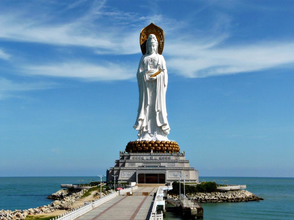 statue-of-goddess-guanyin_2