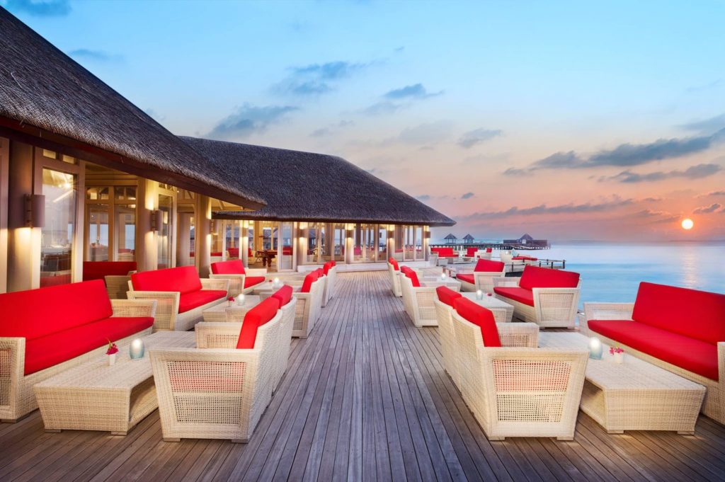 JA-Manafaru-Horizon-Lounge-Deck-1-2048x1363