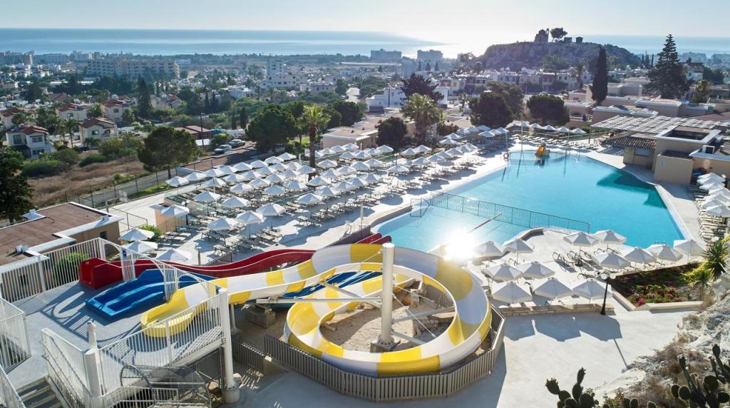 Cyprus-best-hotels-for-kids