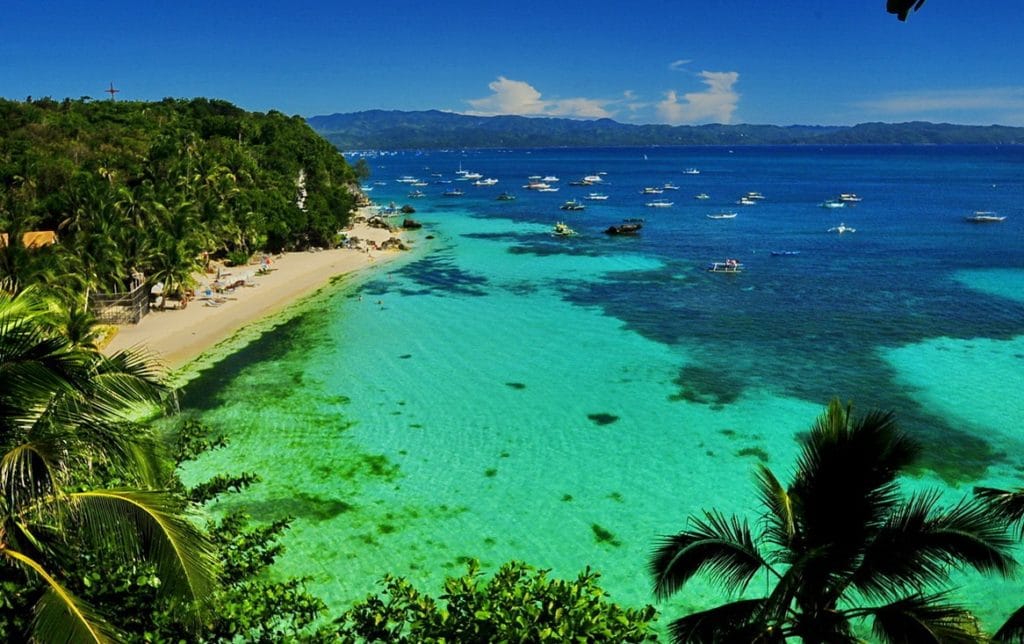 philippines_boracay_diniwid_beach_overview_of_beach_7781_2