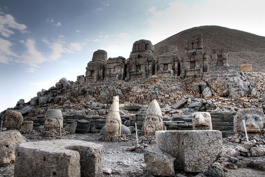 Nemrut_dag