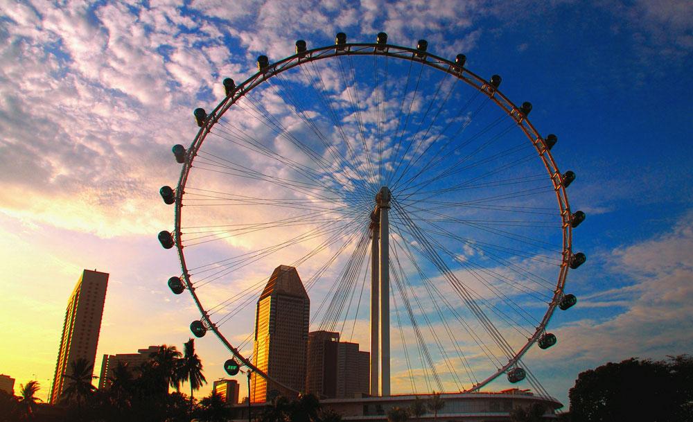 singapore-flyer-sunset