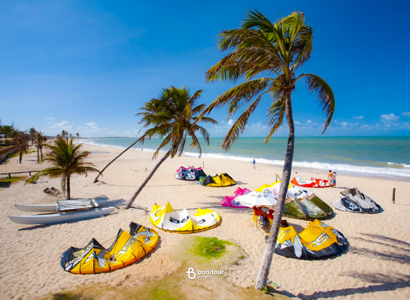 praia de cumbuco com kitesurf