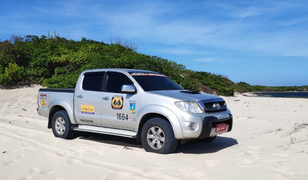 Caminhonete 4x4 no transfer de Jericoacoara com destino Barreirinhas